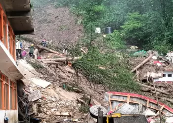 शिव बावड़ी मंदिर ढहा