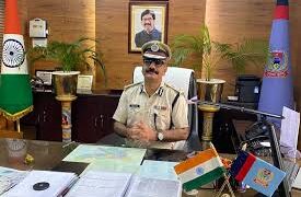 DGP अनुराग गुप्ता ने कानून व्यवस्था को लेकर की बैठक, अधिकारियों को दिए दिशा निर्देश