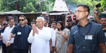 CM नीतीश कुमार अचानक पहुंच गए वाणावर मंदिर.. विकास कार्यों की समीक्षा और श्रद्धालुओं को दिया भरोसा
