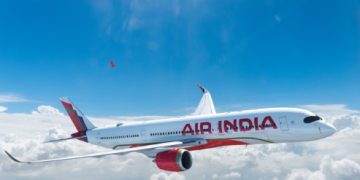 बादलों के बीच नहीं दिख रहा था रनवे, Air India के पायलट ने कैसे कराई लैंडिंग