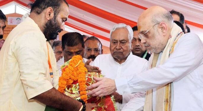 भाजपा सरकार ने किया था अपमान.. रोहिणी आचार्य ने कहा- किस मुंह से भूमि-पूजन करने गए अमित शाह ?