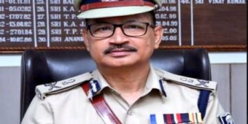 Bihar News: डीजीपी ने दिए निर्देश.. पुलिसकर्मियों के साथ अब नहीं ले पाएंगे सेल्फी