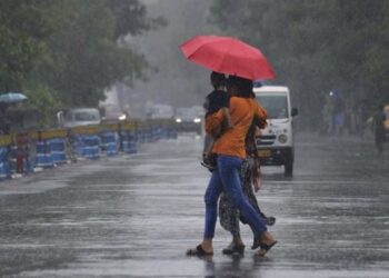 Bihar Heavy Rainfall Alert IMD Patna Ganga Water Level Rising News Bihar Flood Situation 2025 Latest Update बिहार भारी बारिश और बाढ़ अलर्ट