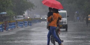 Bihar Heavy Rainfall Alert IMD Patna Ganga Water Level Rising News Bihar Flood Situation 2025 Latest Update बिहार भारी बारिश और बाढ़ अलर्ट