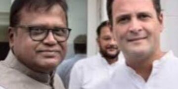 Bihar Politics: चुनाव से पहले कांग्रेस को बड़ा झटका.. पूर्व मंत्री ने छोड़ी पार्टी, अब जाएंगे नीतीश कुमार के साथ