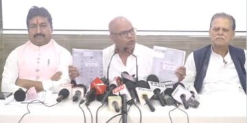 Bihar Politics: राजेश राम ने विजय सिन्हा के इस्तीफे की मांग की.. कहा- बीजेपी के कब्जे में है चुनाव आयोग