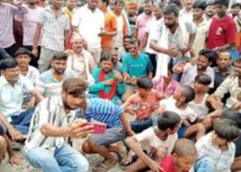 Patna News: जानीपुर में दो मासूम बच्चों की हत्या.. भाकपा माले ने की कार्रवाई की मांग, गोपाल रविदास के नेतृत्व में धरना