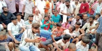 Patna News: जानीपुर में दो मासूम बच्चों की हत्या.. भाकपा माले ने की कार्रवाई की मांग, गोपाल रविदास के नेतृत्व में धरना