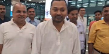 Bihar Politics: नीतीश कुमार पर विपक्ष के सवालों का बेटे निशांत ने दिया जवाब.. कहा- पापा ही बनेंगे फिर से मुख्यमंत्री