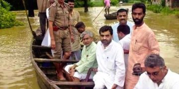 Bihar Politics: संजय झा ने 2005 में नीतीश कुमार के ‘न्याय यात्रा’ की तस्वीर शेयर की.. लालू राज पर बड़ा हमला