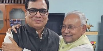 नीतीश के विधायक ने किया राहुल-तेजस्वी का समर्थन.. चुनाव आयोग पर साधा निशाना