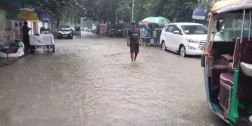 Bihar Weather: पटना में सुबह से हो रही तेज बारिश.. राजधानी के कई इलाकों में भरा पानी