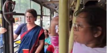 INDI Alliance Sansad March: खरगे, राहुल और प्रियंका गांधी सहित कई विपक्ष के नेता हिरासत में..