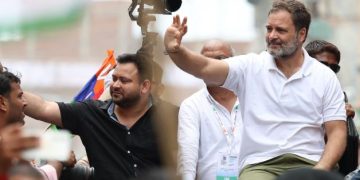 Rahul Gandhi Bihar rally, Tejashwi Yadav Bihar campaign, Bihar Election 2025 news, Mahagathbandhan rally Bihar, Rahul Gandhi Nalanda speech, Tejashwi Yadav Muzaffarpur Sabha