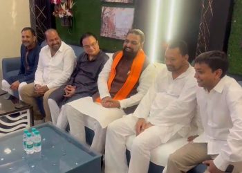 Nishant Kumar Politics: पोस्टर लगने के बाद सम्राट चौधरी से मिले निशांत कुमार.. लड़ेंगे चुनाव ?