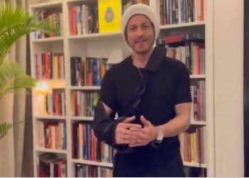 Bollywood News: जीवनभर संजोकर रखूंगा.. पहली बार बेस्ट एक्टर का नेशनल अवॉर्ड मिलने पर बोले शाहरुख खान