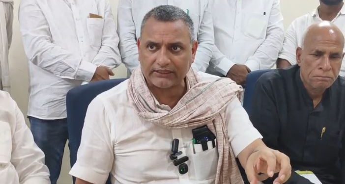 सासाराम में राहुल गांधी की सभा पर सस्पेंस.. राजद सांसद ने प्रशासन पर लगाया पक्षपात का आरोप