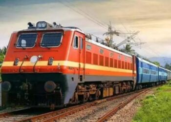 Round Trip Package: दिवाली-छठ पर रेलवे का तोहफ़ा.. यात्रियों को मिलेगा 20% डिस्काउंट
