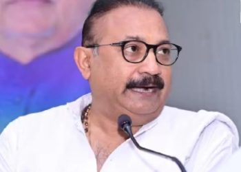 मंत्री अशोक चौधरी ने राहुल गाँधी को दी सलाह- लालू यादव का साथ छोड़ दीजिए