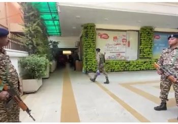 बैंक धोखाधड़ी केस में सीबीआई का शिकंजा,अनिल अंबानी के घर छापेमारी