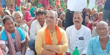 मधुबनी में विधायक हरिभूषण ठाकुर पर जनता का गुस्सा, विकास के मुद्दे पर घिरे