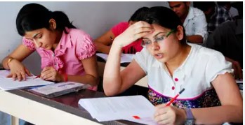 Bihar STET  एसटीईटी फीस देखकर भड़क गये छात्र, सीएम नीतीश कुमार पर खूब बरसे