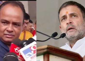 झारखंड मंत्री इरफान अंसारी पटना में बयान देते हुए