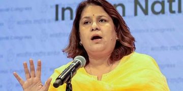 सुप्रिया श्रीनेत बिहार SIR बयान Supreme Court remark on Bihar voter list Bihar voter list fraud news SIR Bihar controversy image