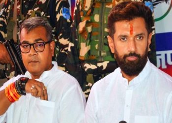 बिहार विधानसभा चुनाव 2025 सीट शेयरिंग विवाद NDA Mahagathbandhan tussle Bihar politics Chirag Paswan Bihar election campaign LJP Ramvilas पासवान फैक्टर 2025 बिहार चुनाव में सीट बंटवारे पर संकट