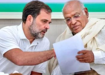 Bihar Election 2025 Congress Strategy, Priyanka Gandhi Bihar Rally, वोट चोर गद्दी छोड़ अभियान कांग्रेस, Bihar Congress Election Preparation, Bihar Vidhan Sabha Chunav Congress