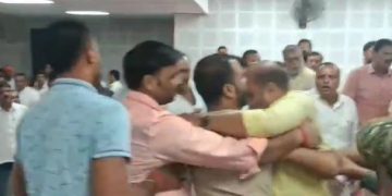 Aurangabad Bihar political debate, Sushil Kumar Singh vs Anand Shankar Singh, Bihar leaders clash news, JDU Ashok Kumar Singh intervention, Bihar politics 2025 updates