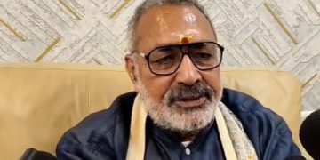 Giriraj Singh attacks Rahul Gandhi in Begusarai Tejashwi Yadav Bihar Yatra controversy Mamt Banerjee infiltrators issue Rahul Gandhi Urban Naxal remark controversy