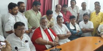 प्रियंका गांधी मोतिहारी रैली पोस्टर पप्पू यादव प्रेस वार्ता गांधी मैदान मोतिहारी में कांग्रेस रैली मोदी सरकार पर पप्पू यादव का हमला बिहार कांग्रेस पुनरुत्थान रैली