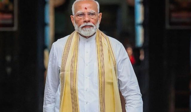 पीएम मोदी मणिपुर दौरे की तस्वीर मणिपुर में पीएम मोदी की जनसभा मिजोरम रेल प्रोजेक्ट उद्घाटन मोदी असम गुवाहाटी में मोदी कार्यक्रम बिहार पूर्णिया एयरपोर्ट उद्घाटन पीएम मोदी