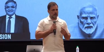 राहुल गांधी का चुनाव आयोग पर करारा वार.. चौकीदार जागता रहा, चोरी देखता रहा