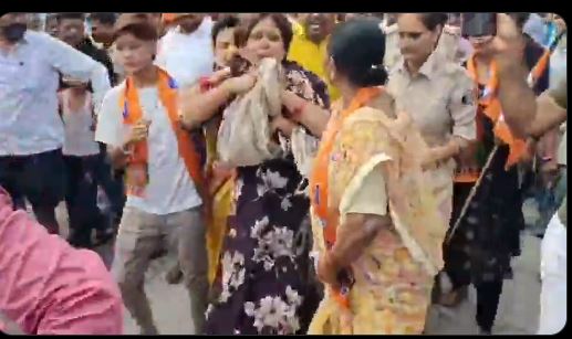 "जहानाबाद शिक्षिका दिप्ती रानी वायरल वीडियो", "Bihar bandh BJP protest viral news", "PM Modi comment controversy Bihar teacher"