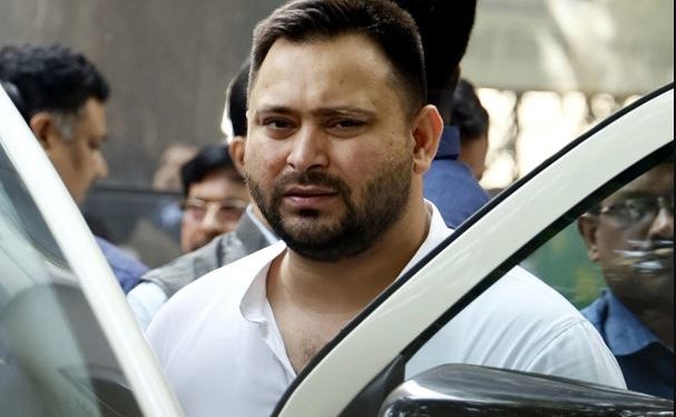 Tejashwi Yadav Bihar Adhikar Yatra 2025 बिहार अधिकार यात्रा जहानाबाद से शुरुआत तेजस्वी यादव चुनावी यात्रा बिहार RJD Bihar election campaign 2025