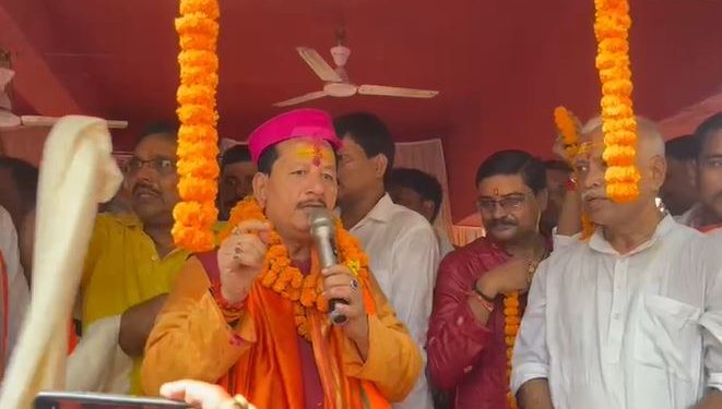 विजय सिन्हा ने कहा- लालू ने सनातन संस्कृति को किया बर्बाद.. अब जनता बर्दाश्त नहीं करेगी