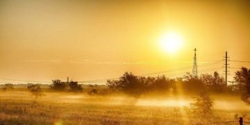 Bihar Weather पटना समेत कई जिलों में उमस भरी गर्मी, 11 जिलों में बरसेंगे बादल