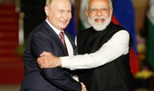 भारत-रूस संबंधों में नई उड़ान, पुतिन ने मोदी को दिया s-400 एयर सिस्टम का तोहफा