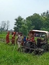 Baksar News बक्सर में जमीन विवाद को लेकर बवाल, पुलिस पर पथराव, कई घायल