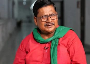 भाकपा माले सांसद सुदामा प्रसाद की पत्नी के साथ बड़ा  फर्जीवाड़ा, पत्नी की दुकान किसी और को बेच दी