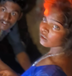 बिहार के बेतिया में एक प्रेमी जोड़े को ग्रामीणों ने पकड़कर जबरन, करा दी शादी