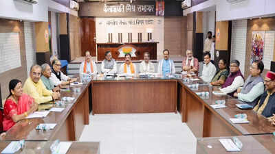 Bihar BJP meeting Patna photo, Dilip Jaiswal BJP Bihar image, Dharmendra Pradhan Bihar meeting, Bihar BJP 110 seat list chart