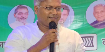 जेडीयू राष्ट्रीय महासचिव मनीष वर्मा ने राजापाकर में NDA प्रत्याशी के समर्थन में की जनसभा, नीतीश कुमार को बताया बिहार का ‘अजातशत्रु’