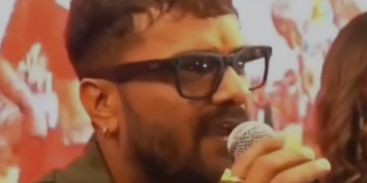 पवन सिंह पर आ गया खेसारी लाल यादव का बयान