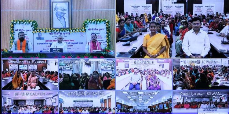 सीएम नीतीश कुमार मुख्यमंत्री महिला रोजगार योजना के तहत, 21 लाख महिलाओं के खाते में दिए 10000