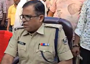 बाढ़ अनुमंडल में पुलिस का विशेष अभियान: रात्रिकालीन छापेमारी में 110 अपराधियों की गिरफ्तारी