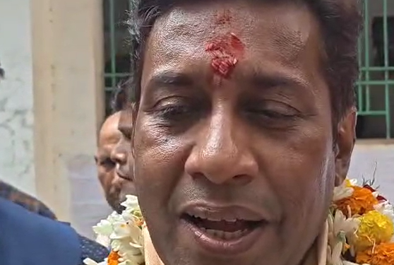 कहलगांव विधानसभा से जदयू प्रत्याशी शुभानंद मुकेश ने दाखिल किया नामांकन, यूपी के पूर्व डिप्टी सीएम कौशल किशोर मौजूद