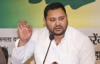 RJD Parliamentary Board Meeting Bihar Election 2025 Rabri Devi Lalu Prasad Meeting RJD Candidate List बिहार चुनाव RJD उम्मीदवार चयन बैठक RJD Bihar Election 2025 Rabri Residence Meeting